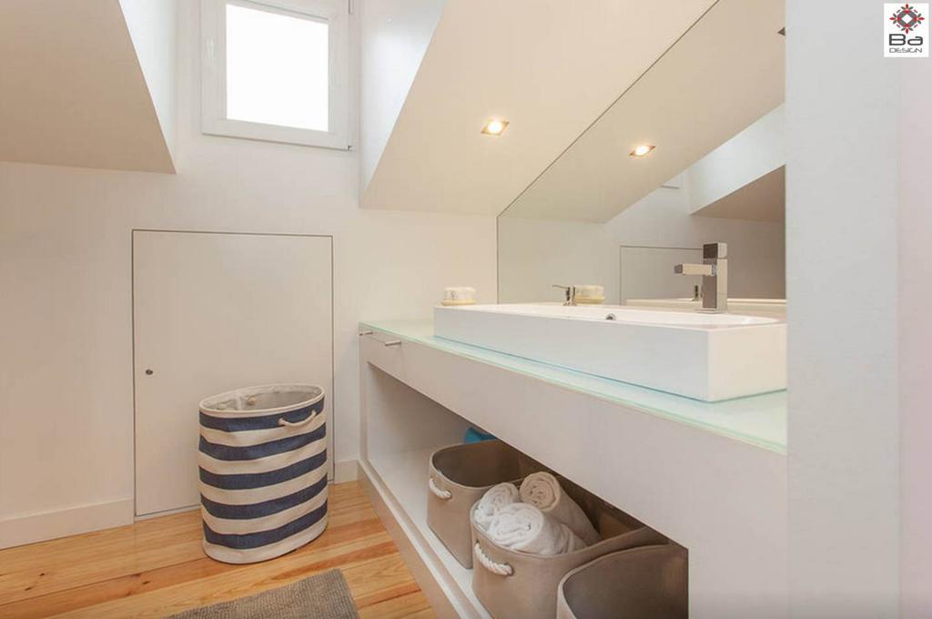Design Duplex Apartment Ba/ Chiado Lisboa Rom bilde