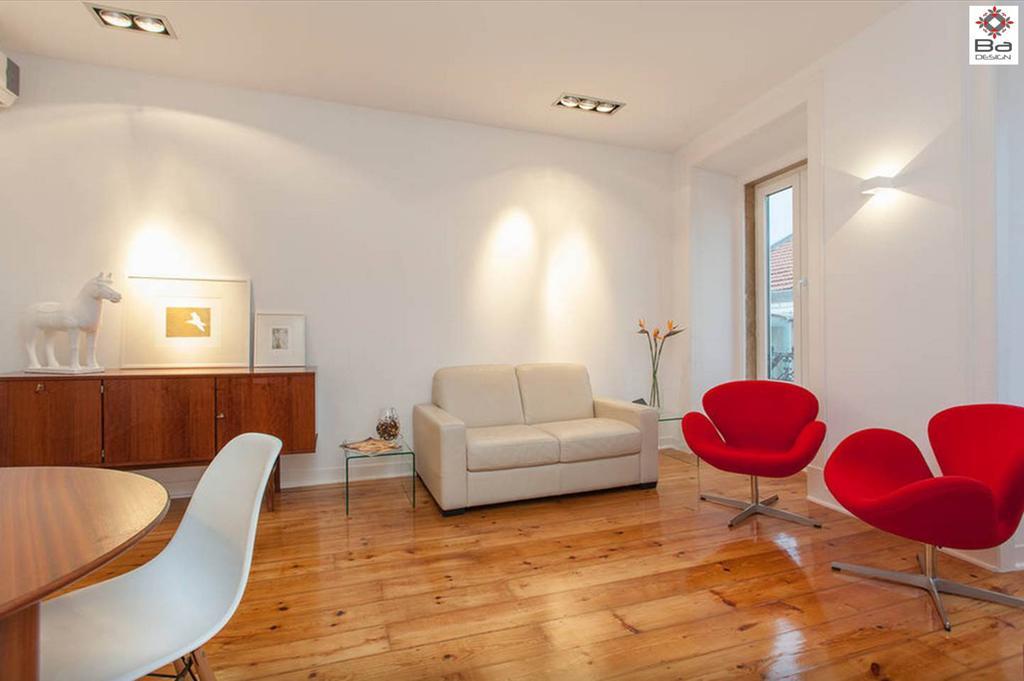 Design Duplex Apartment Ba/ Chiado Lisboa Rom bilde