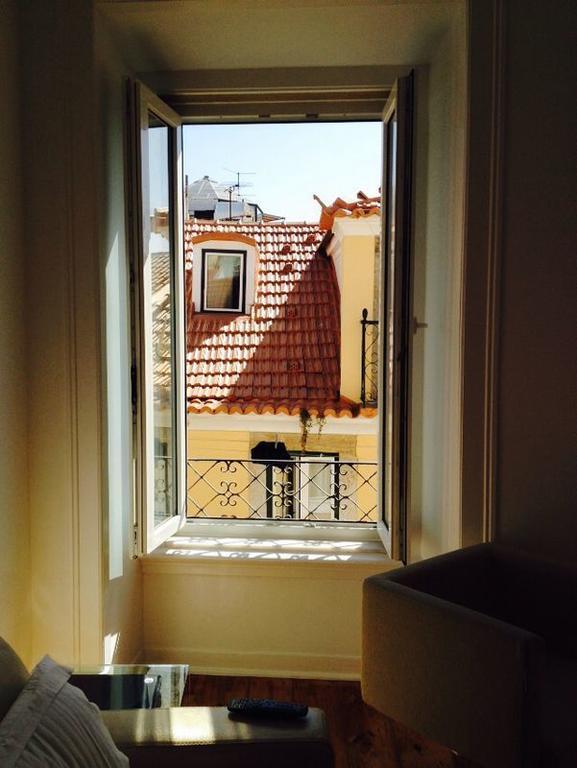 Design Duplex Apartment Ba/ Chiado Lisboa Rom bilde