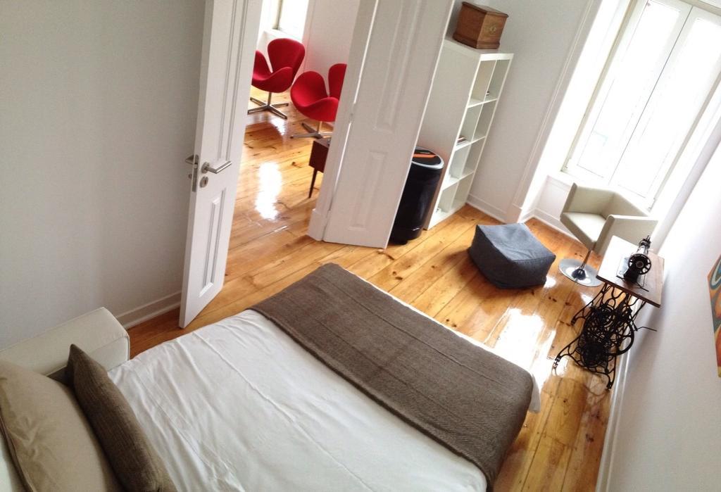 Design Duplex Apartment Ba/ Chiado Lisboa Rom bilde